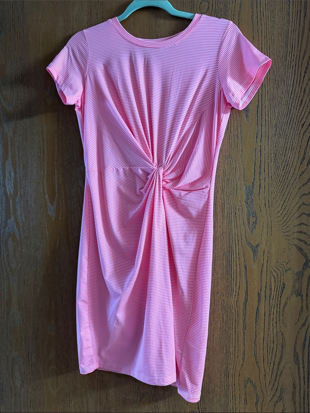 Vineyard vines Pink Striped Knot-Front T-Shirt Dress in Sankatay fabric